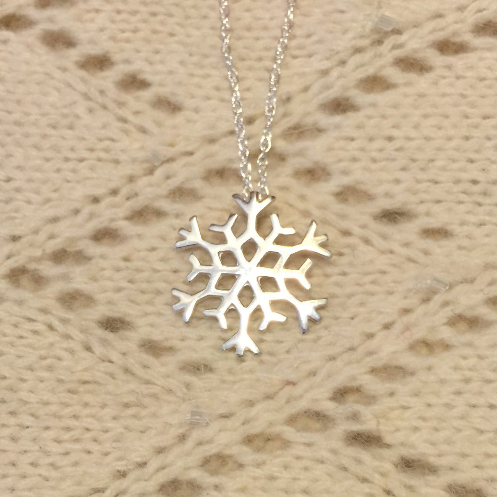 Sterling Silver Snowflake Pendant – Tory’s Jewelry