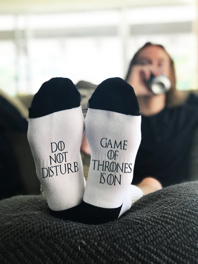 Game of Thrones Socks, Funny socks, If you can read this Winter is Com –  Stamp Out