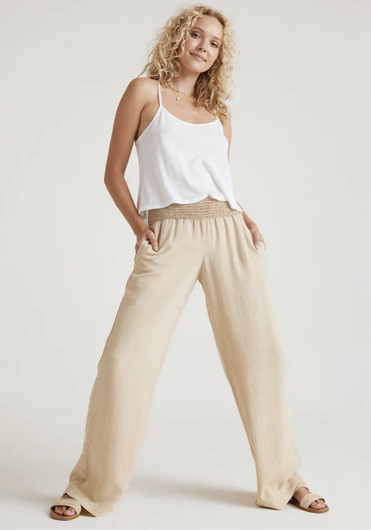 Outfit Pantalon De Lino Mujer Linen Pant Outfits Beige And White Outfit,  Linen Pants, 