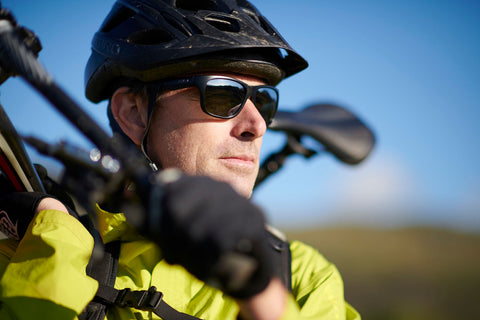 cab9_eyewear_the_edge_smoke_MTB_dude