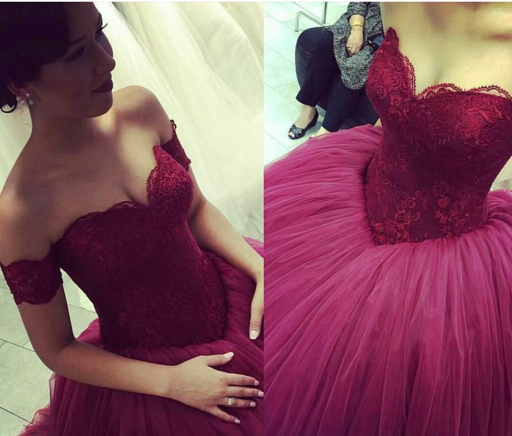 Custom Made Off Shoulder Sweetheart Neck Floor Length Lace Prom Dress