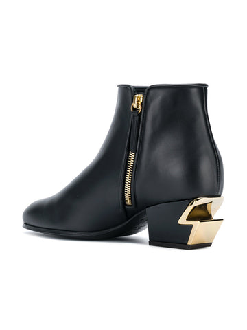 giuseppe zanotti black boots