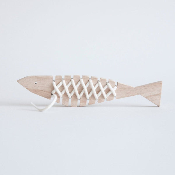 wooden lacing toy anchovy