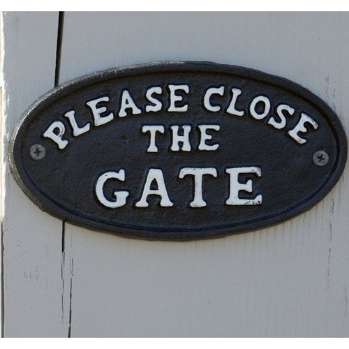 "Please Close the Gate" Cast Iron Sign - Gin Creek Kitchen 