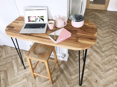 Breakfast bar with hairpin legs