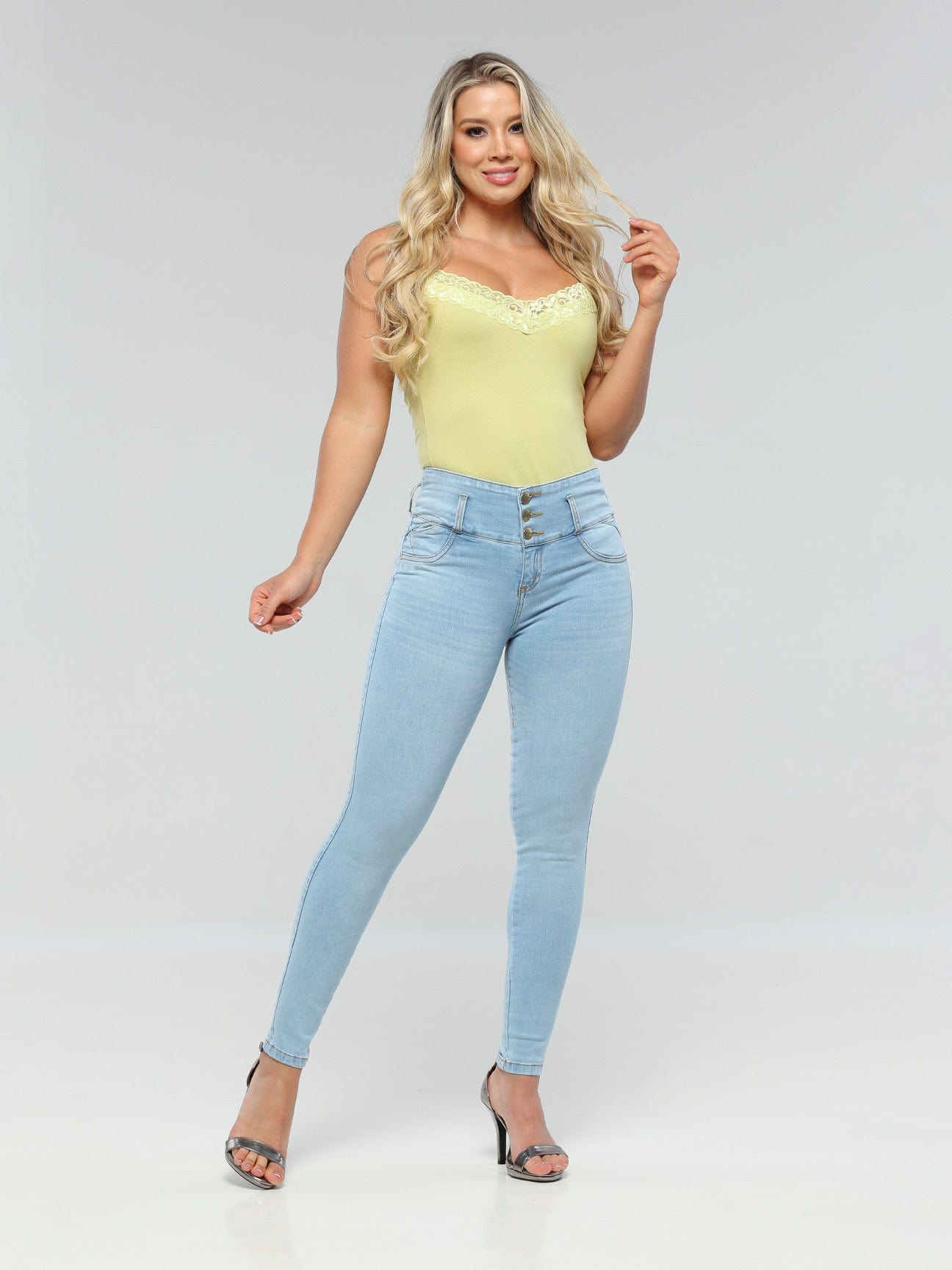 Jogger Cargo UP-1580 / Confidence-Boosting Butt-Lift Jeans / Shapely and  Lifted Look Jeans
