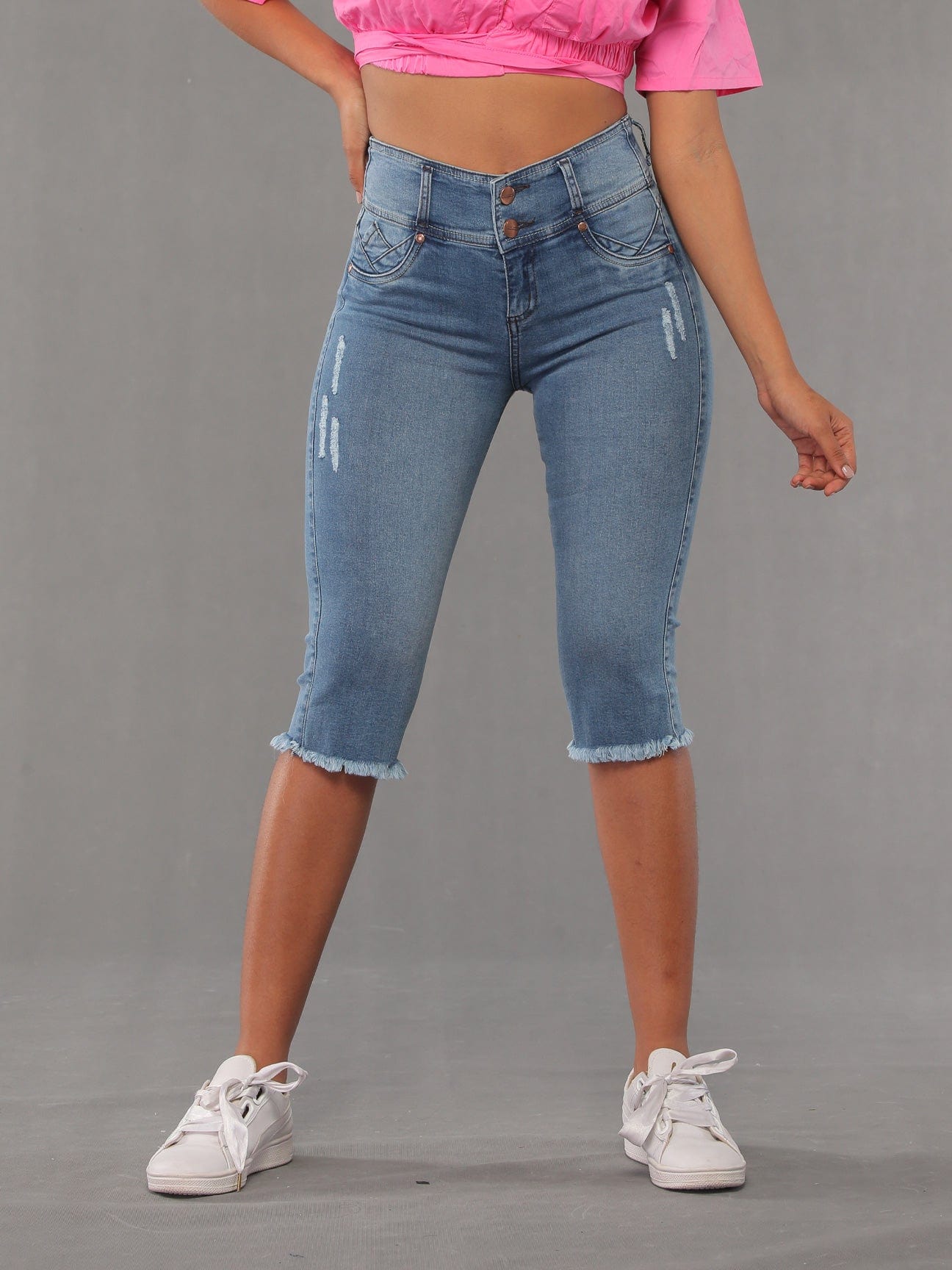 Selena Butt Lift Jean Capri 14213