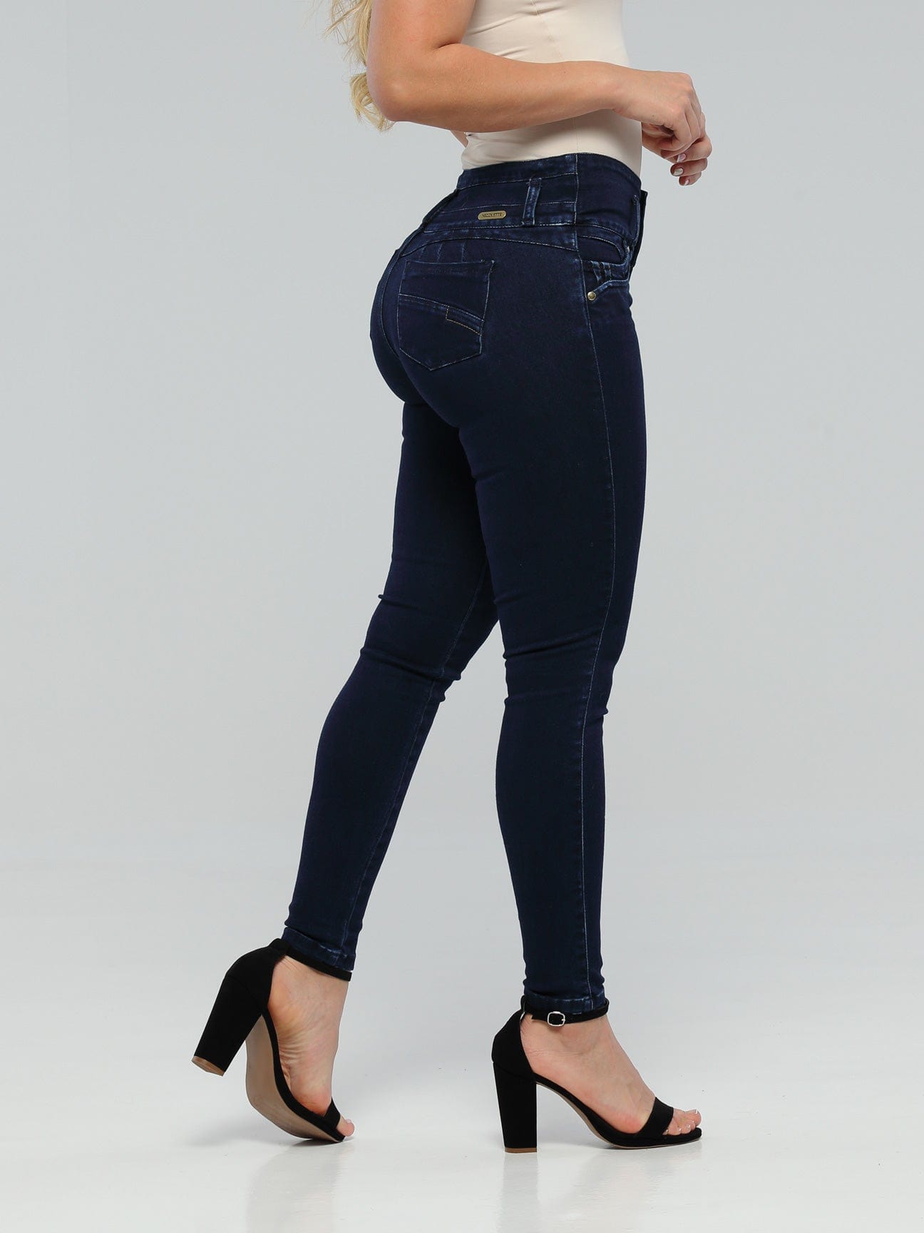 Chocolates Butt Lift Jeans 14255