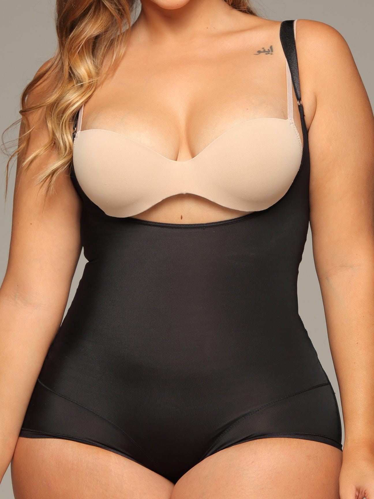 Colombian Full Body Flatten Low Waist Body Shaper With Short Sleeves High Slimming  Bodysuit Underwear For Women 230520 From You07, $36.56