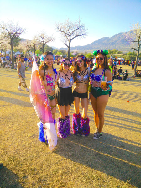 rave girls in festival fashion