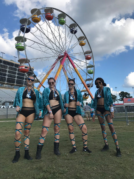 iHeartRaves' Unicorns at Imagine Music Festival in Front of the Ferris Wheel