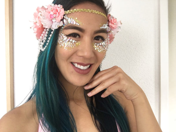 Festival Makeup Glitter Tutorial - completed look