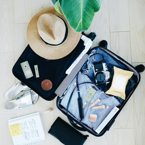 Hanalei Powder Cleansers Are Travel friendly and TSA approved