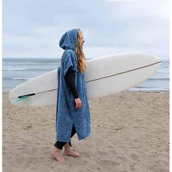 Poncho toalla WHYNOT Adulto Colores • Escuela de Surf Totoralillo