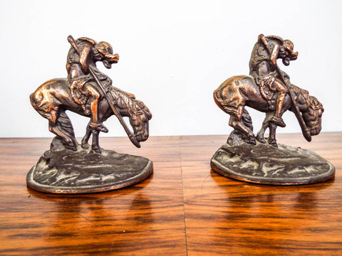 Vintage 19s Western Indian Horse Bookends End Of The Trail After James Fraser Yesteryear Essentials