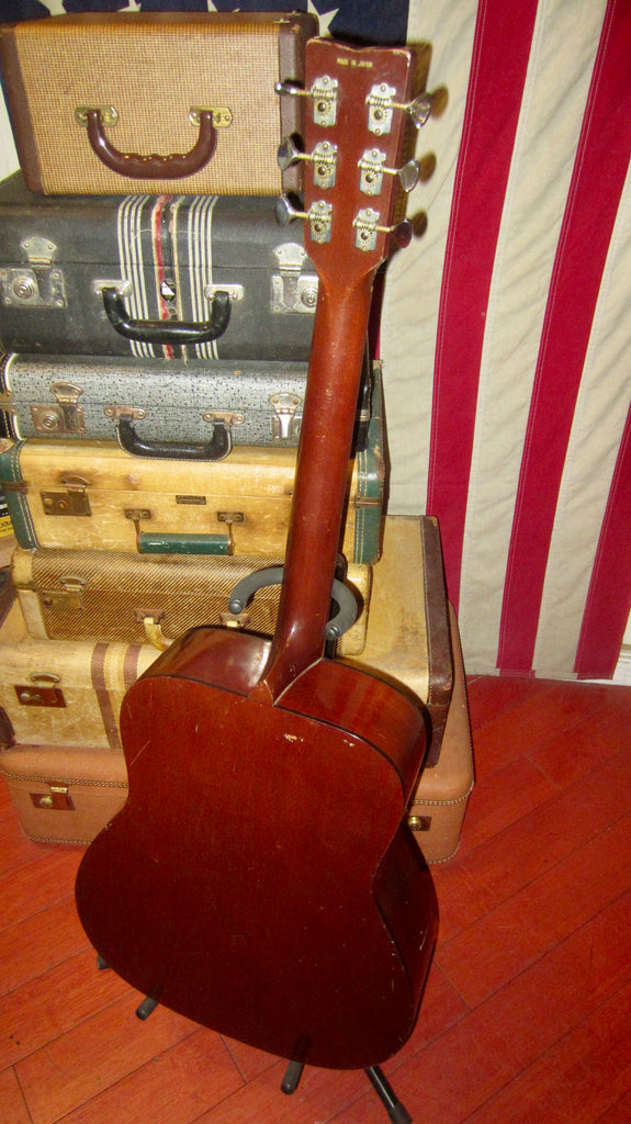 Vintage circa 1969 Yamaha FG-180 Red Label Dreadnought Acoustic