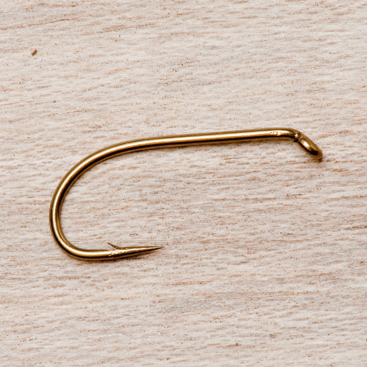 Daiichi 1110 Wide Gape Dry Fly Hook, Straight Eye - Wilkinson Fly Fishing  LLC