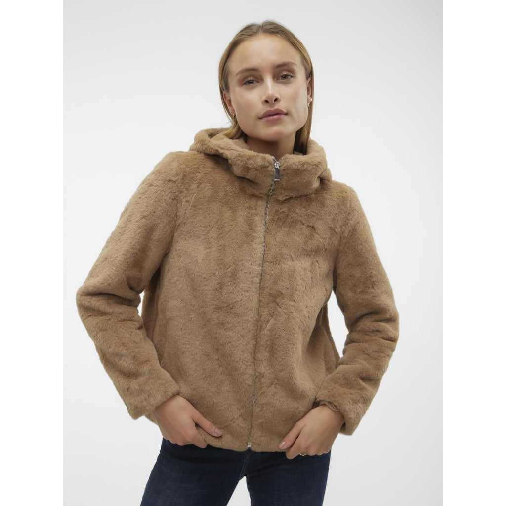 Billede af Vero Moda dame jakke VMSONJAHOODIE - Tigers Eye