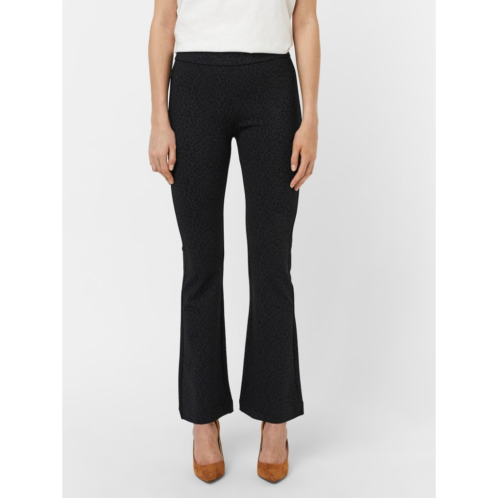 11: Vero Moda dame bukser VMKAMMA - Black