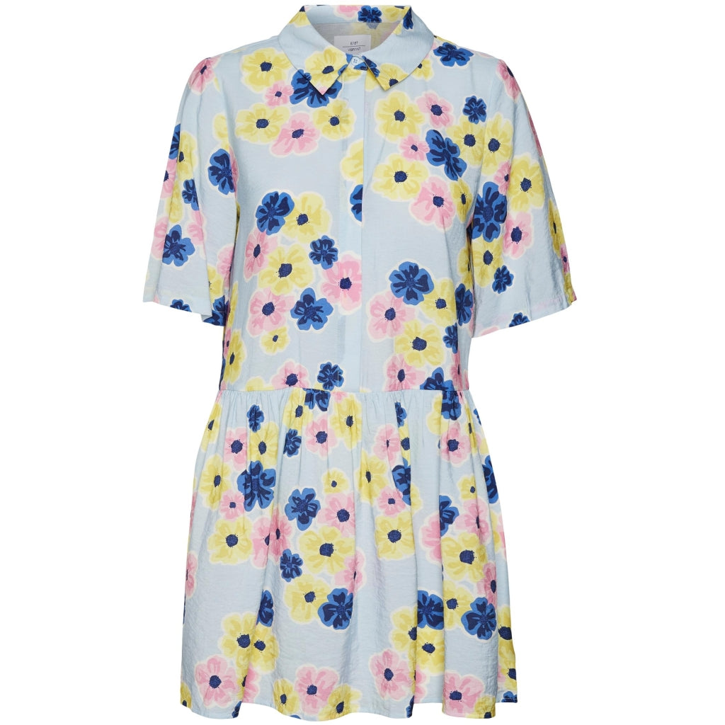 Billede af Vero Moda dame kjole VMKAYLIE - Cashmere Blue Big Flower