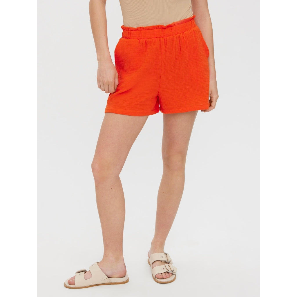 7: Vero Moda dame shorts VMNATALI - Cherry tomato