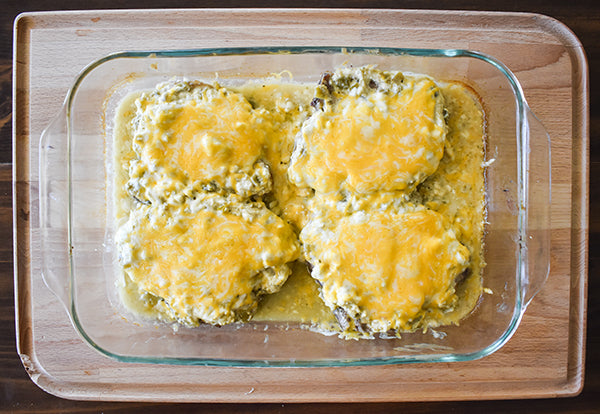 finished green chile pork chops ready to eat