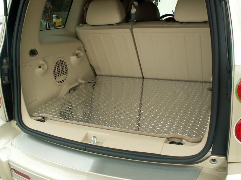 Cargo Mat Diamond Plate Polished Chevrolet Hhr 2006 2012