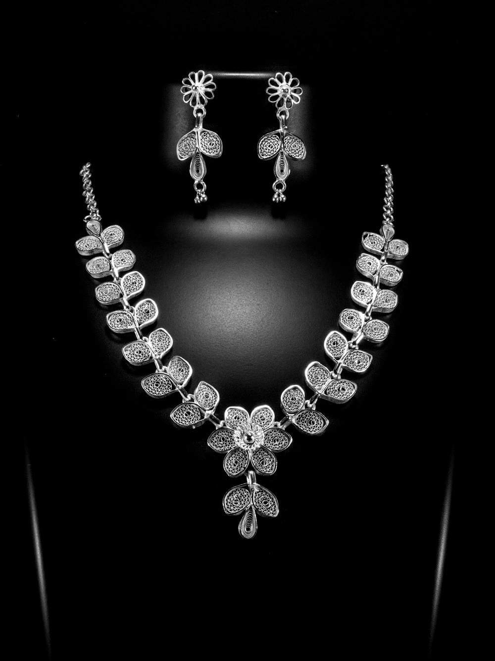 Silver Necklace online for women | Silverlinings | Odisha Filigree