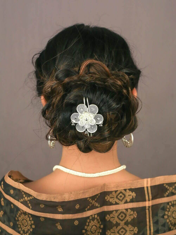 Silver Sarees Hair Accessory  Buy Silver Sarees Hair Accessory online in  India