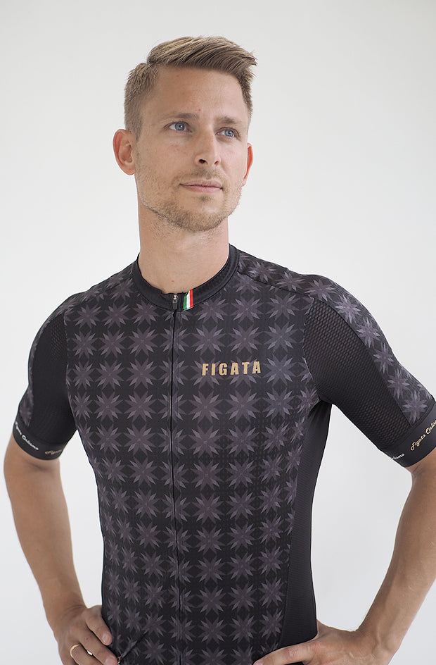 exclusive cycling clothing