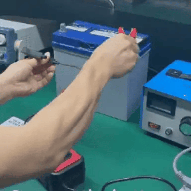 Modo reparación del cargador trabajando sobre una batería descargada