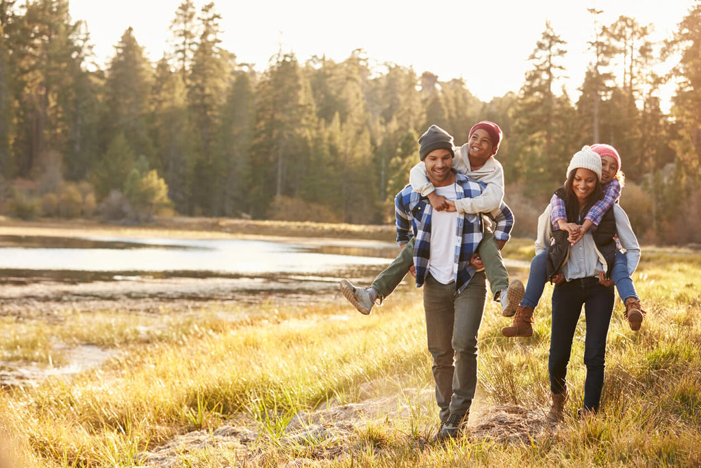 tips for getting outside on fathers day, hiking with dad