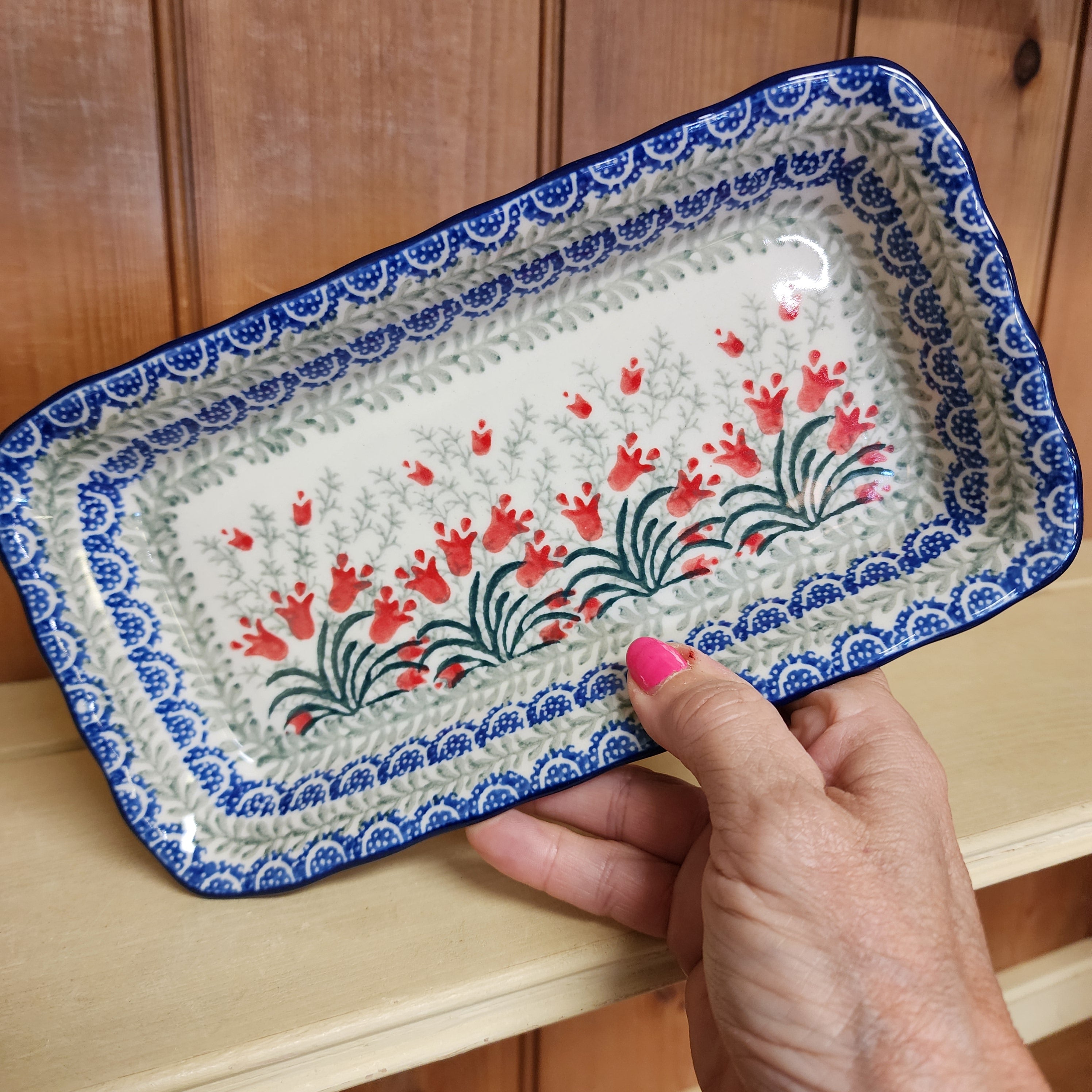 Rectangular shallow tray D15-1437X Crimson Bells