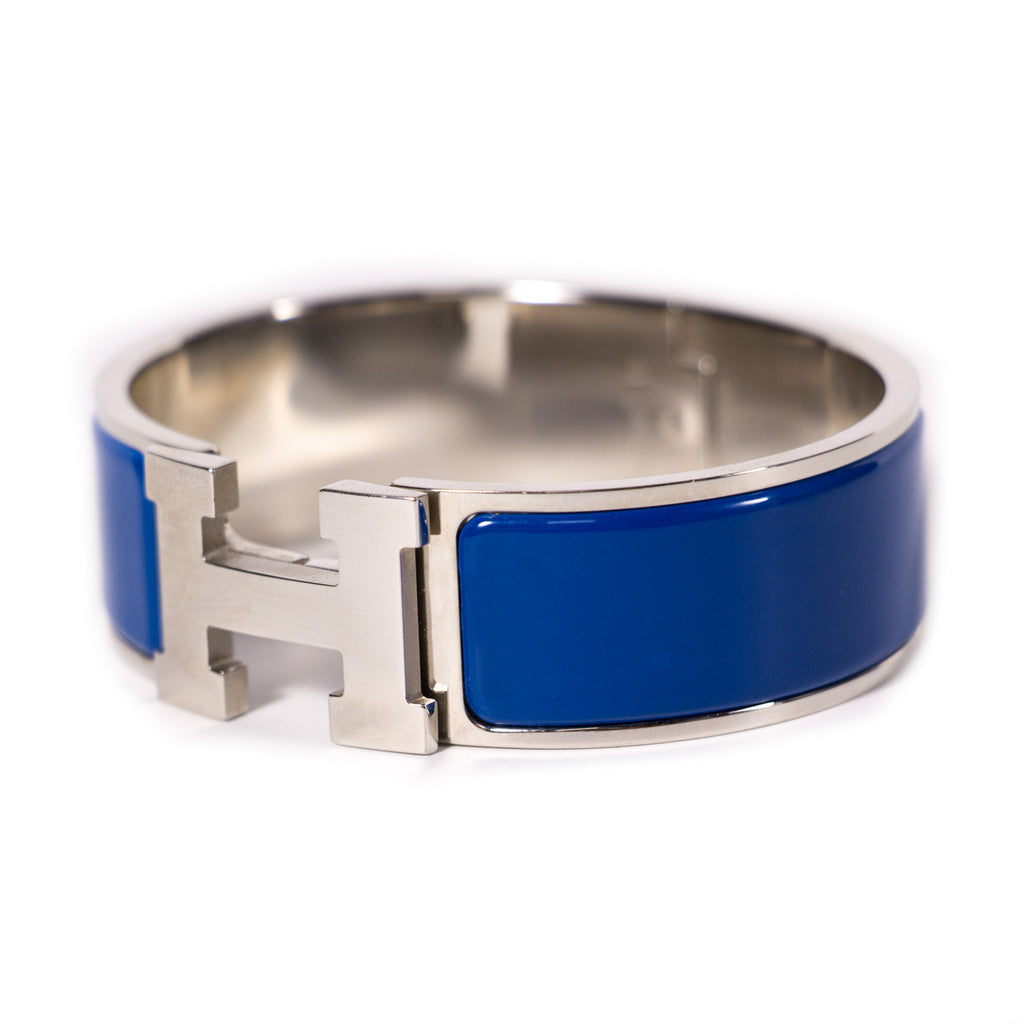 Shop authentic Hermes Wide Clic Clac H Bracelet at revogue for just USD