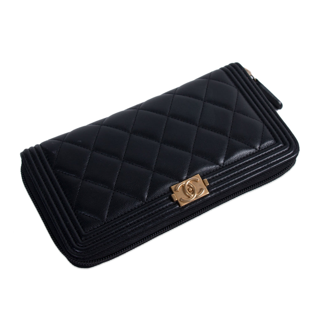 Shop authentic Chanel Boy L-Gusset Zip Wallet at revogue for just USD ...