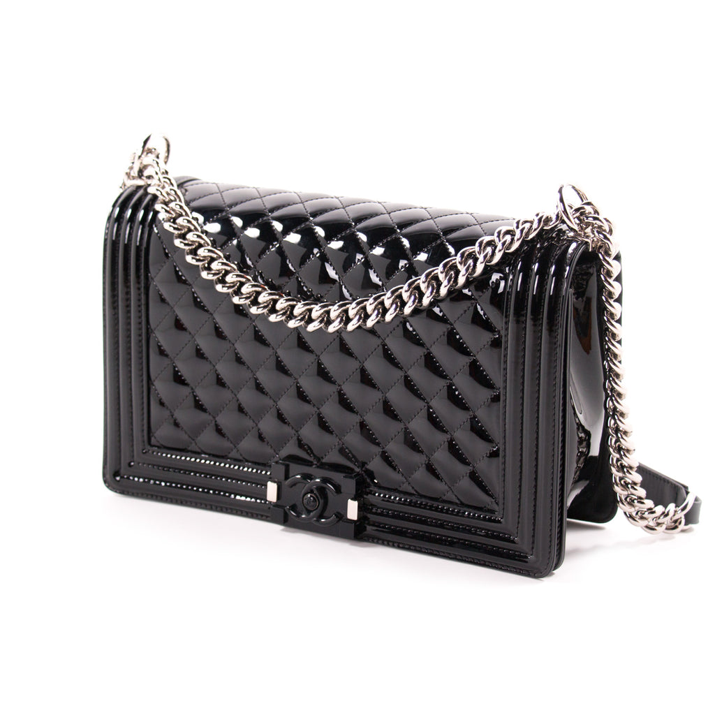 Shop authentic Chanel New Medium Boy Bag at revogue for just USD 4,000.00