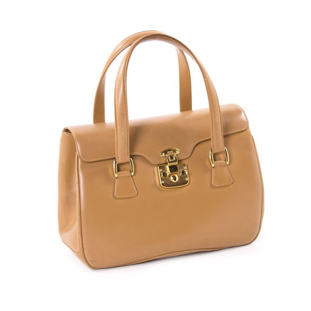 Shop authentic Gucci Vintage Shoulder Bag at revogue for just USD 153.00