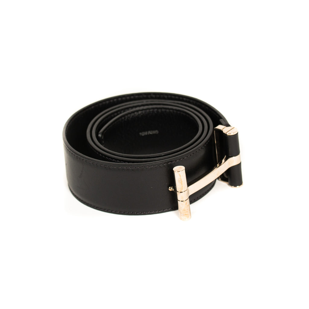 Shop authentic Tom Ford Logo Leather Belt at revogue for just USD 