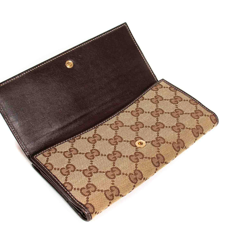 Shop authentic Gucci GG Guccissima Supreme Wallet at revogue for just ...