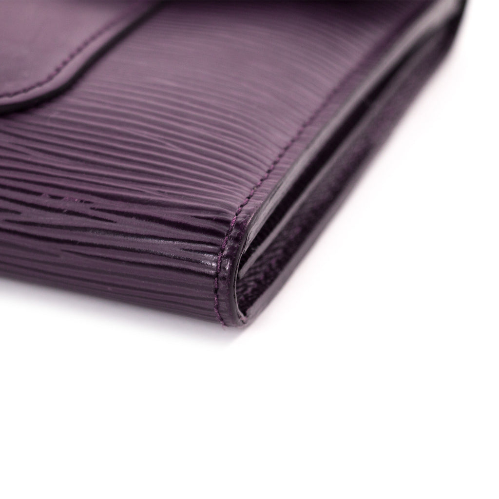 Authentic Louis Vuitton Purple EPI Leather Zippy Wallet