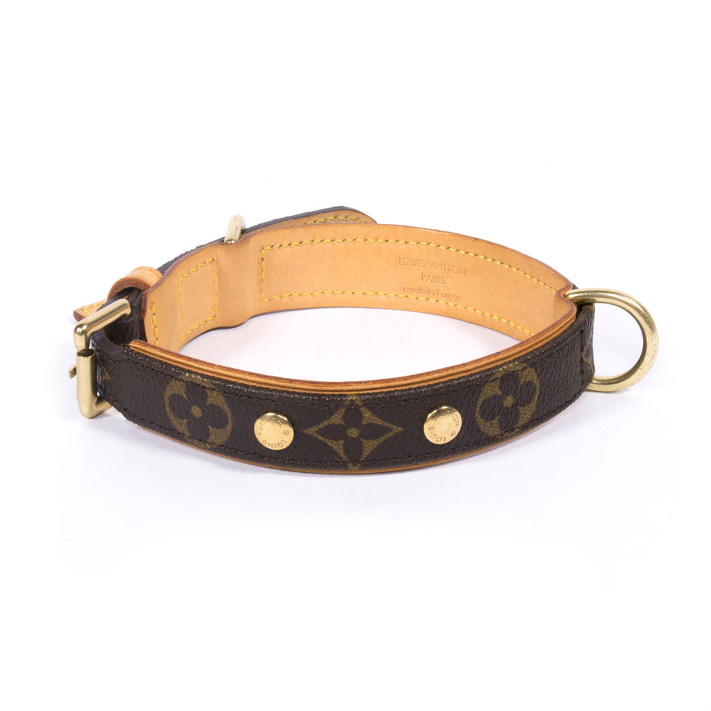 Shop authentic Louis Vuitton Baxter Dog Collar PM at revogue for just USD 300.00