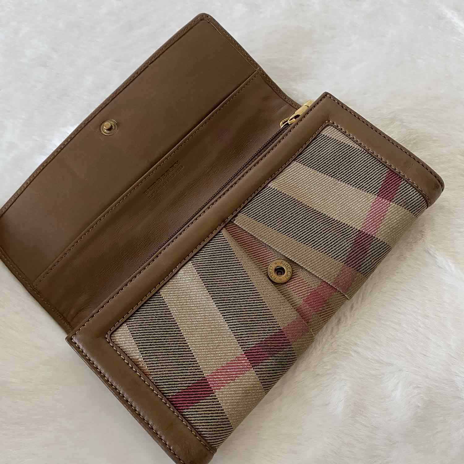 Shop authentic Burberry House Check Studded Wallet at revogue for just ...