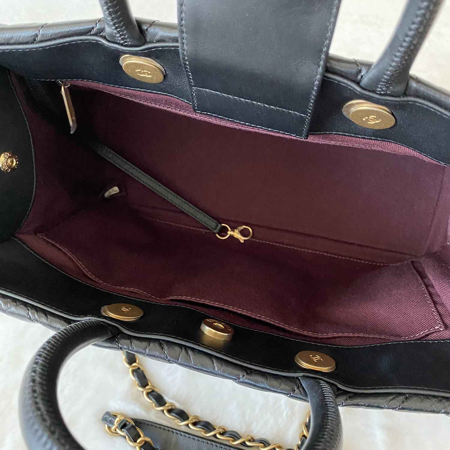 Shop authentic Chanel Coco Allure Chevron Shopping Tote Bag at revogue ...
