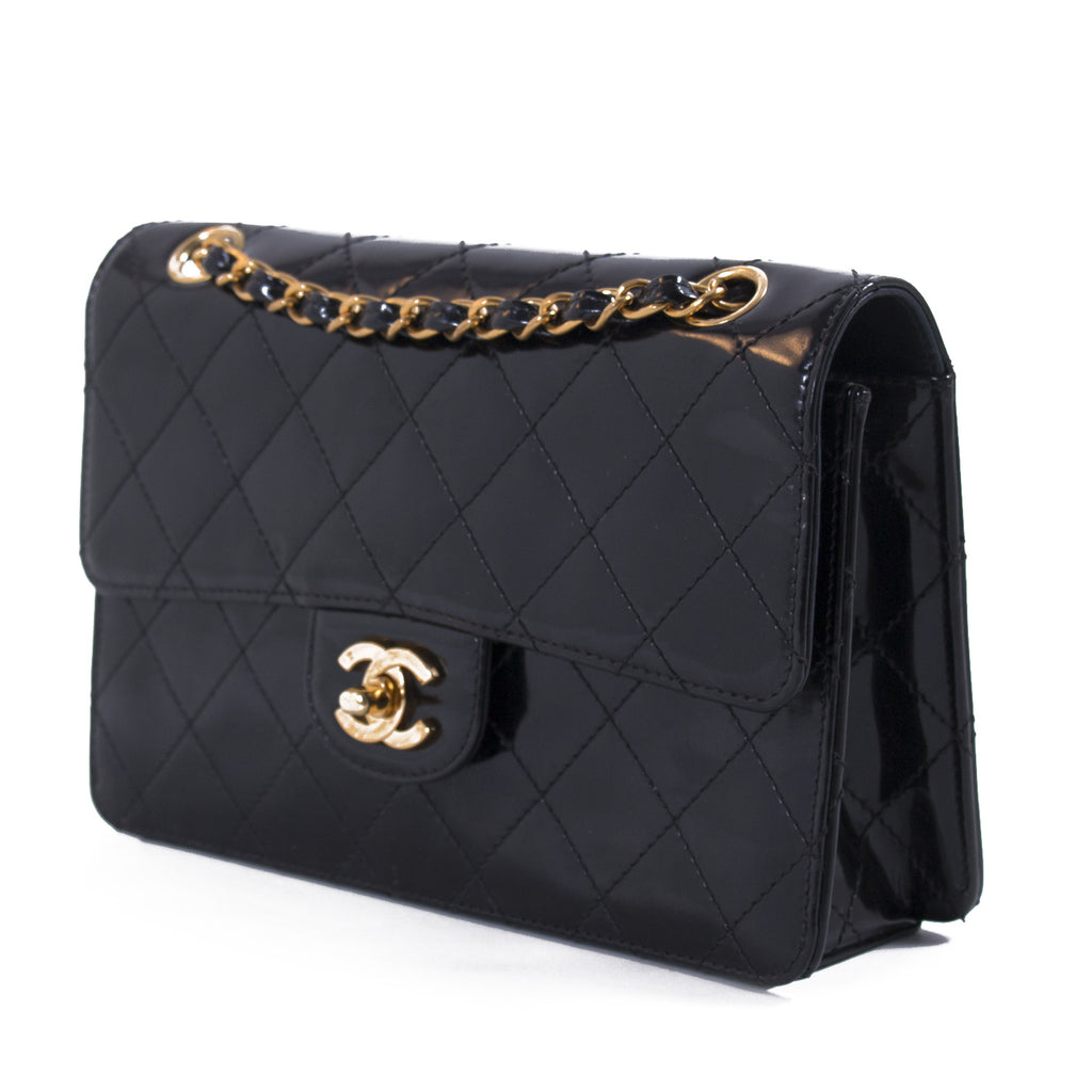 Shop authentic Chanel Vintage Classic Small Single Flap Bag at revogue for just USD 2,500.00