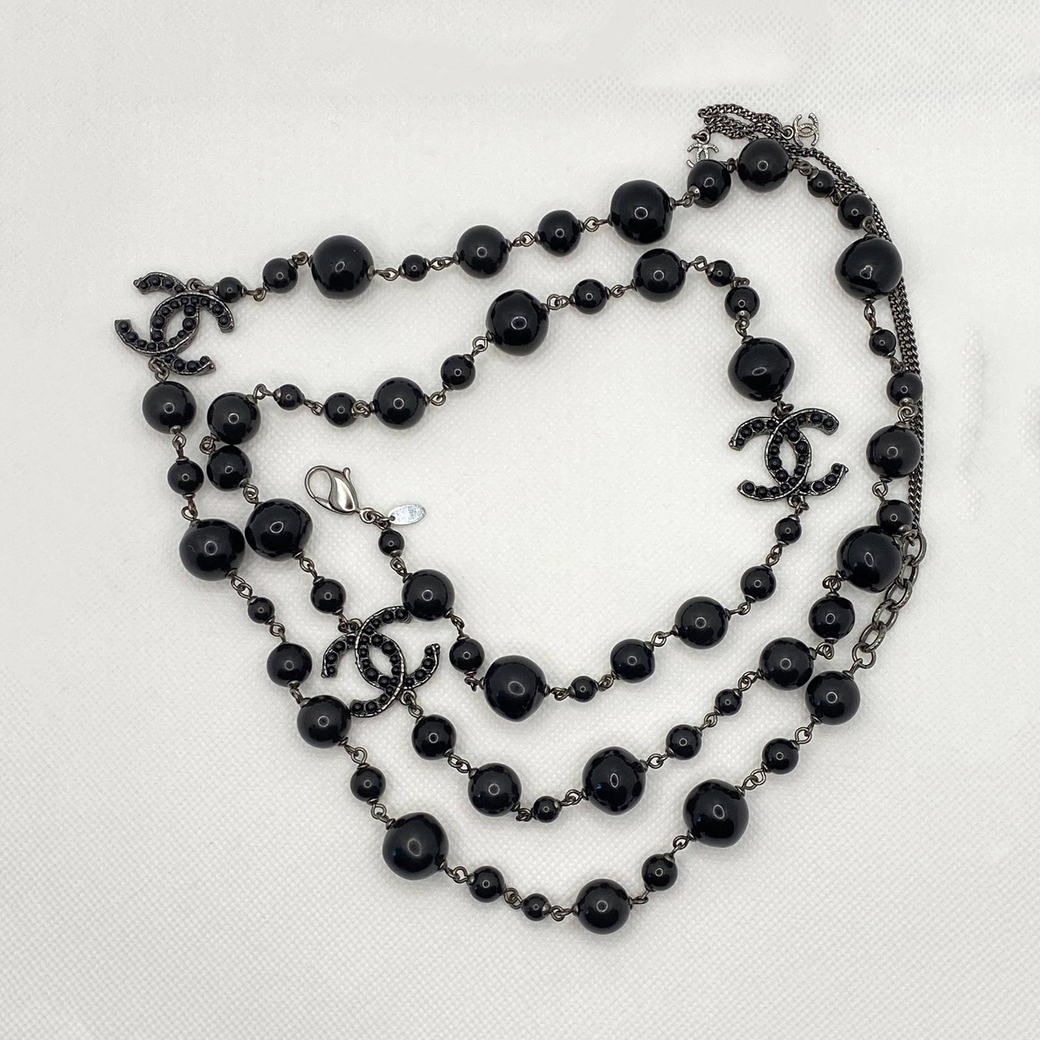 Shop authentic Chanel Black Bead Long Necklace at revogue for just USD ...