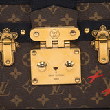 Shop authentic Louis Vuitton Petite Malle Monogram at revogue for just USD 4,800.00