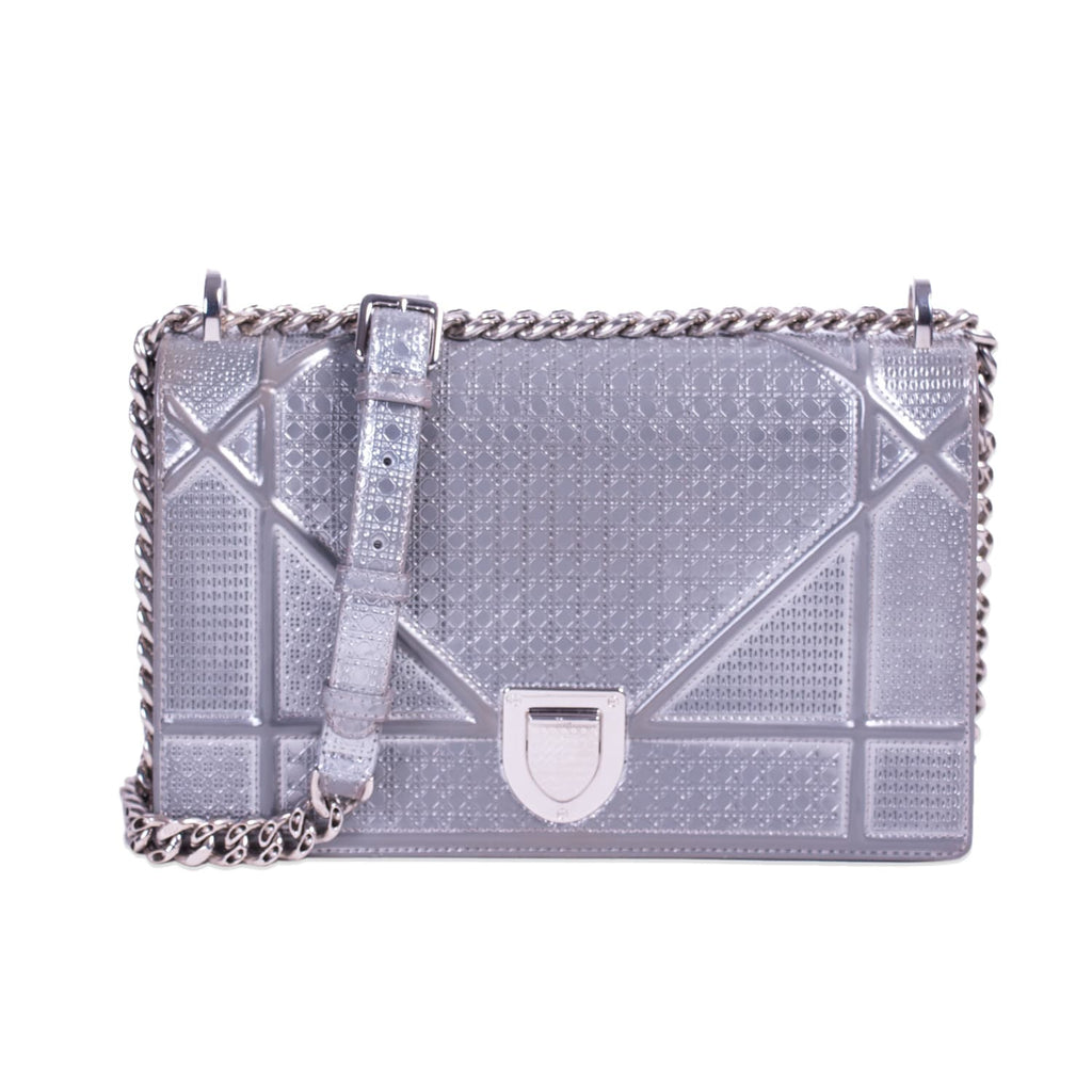 Shop authentic Christian Dior Diorama Medium Shoulder Bag at revogue ...