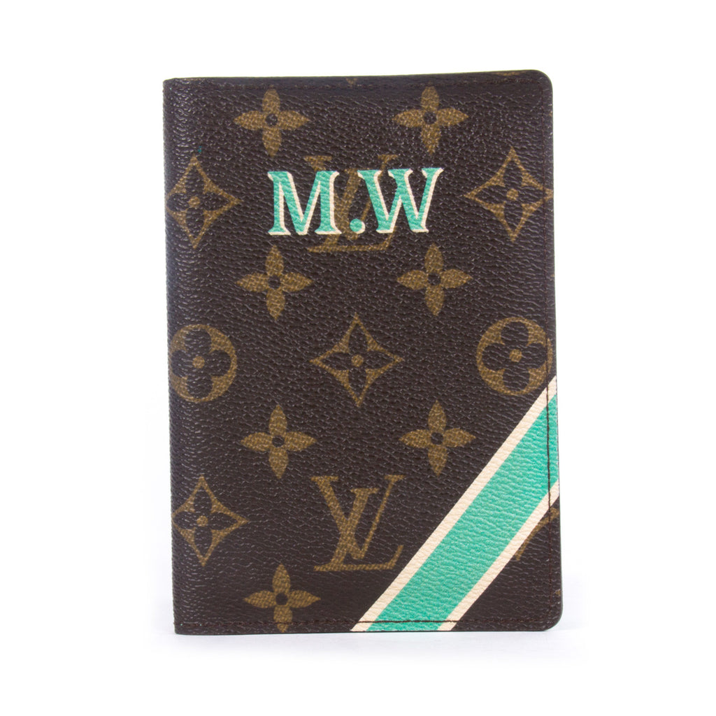 Shop authentic Louis Vuitton Monogram Passport Cover at revogue for just USD 229.00