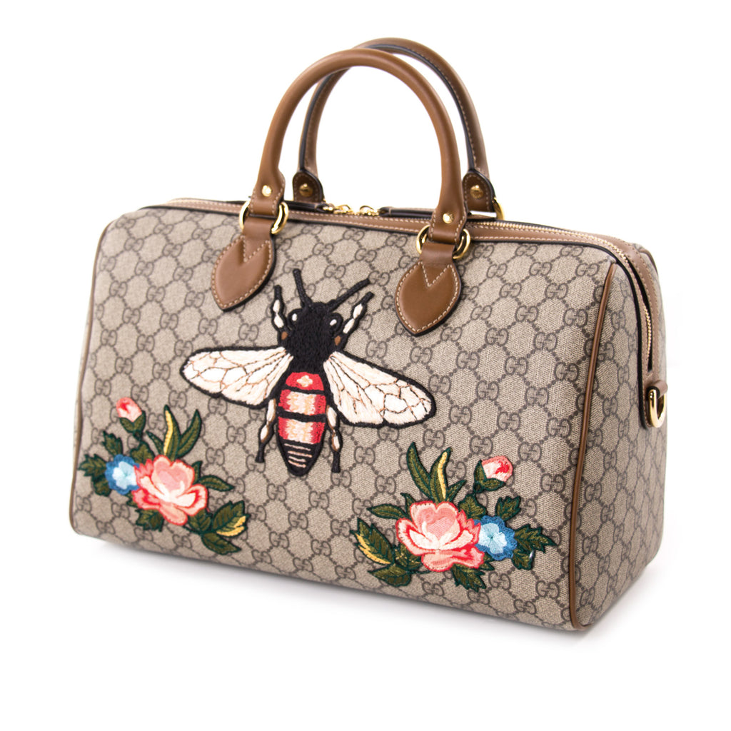 Shop authentic Gucci GG Supreme Embroidered Boston Bag at revogue for just USD 2,000.00
