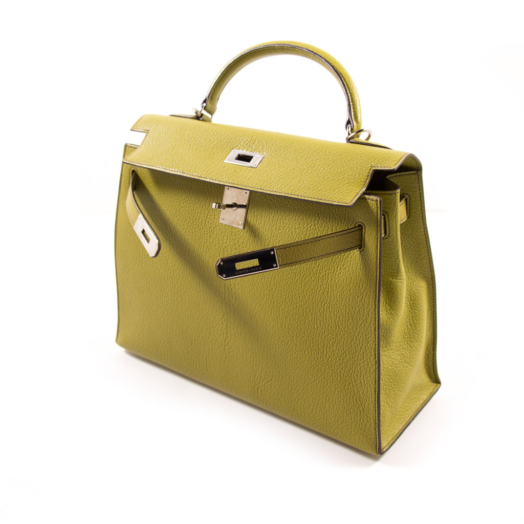 Shop authentic Hermès Kelly 32 Sellier Vert Anis Chevre Mysore at revogue for just USD 8,500.00